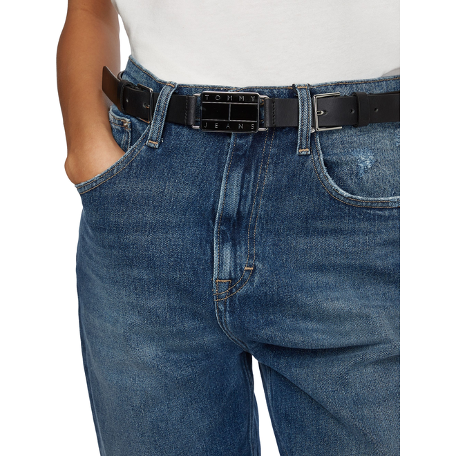 TOMMY HILFIGER PASEK DAMSKI TJW HERITAGE PLAQUE CZARNY AW0AW12749 0GJ