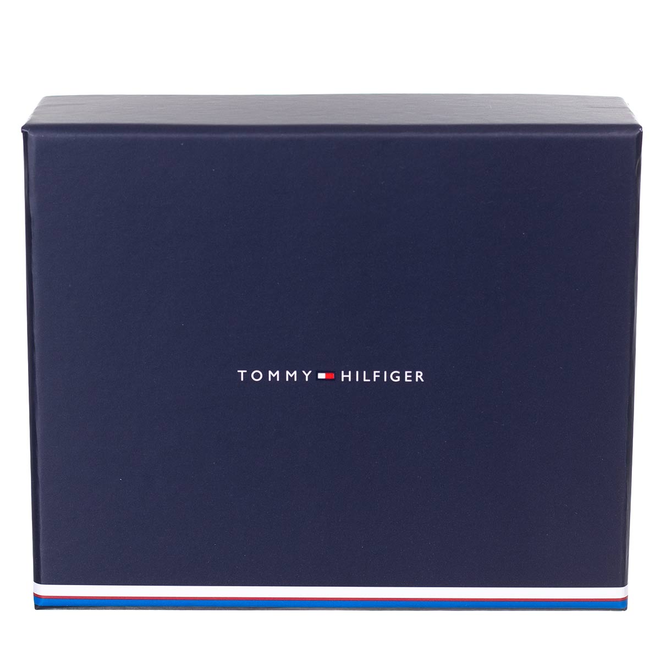 TOMMY HILFIGER PORTFEL DAMSKI TH TIMELESS MED FLAP W BILL CZARNY AW0AW15258 BDS