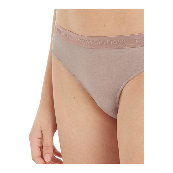 TOMMY HILFIGER STRINGI DAMSKIE MAJTKI 3P THONG (EXT SIZES) BIAŁE,CZARNE, BEŻOWE UW0UW04480 05J